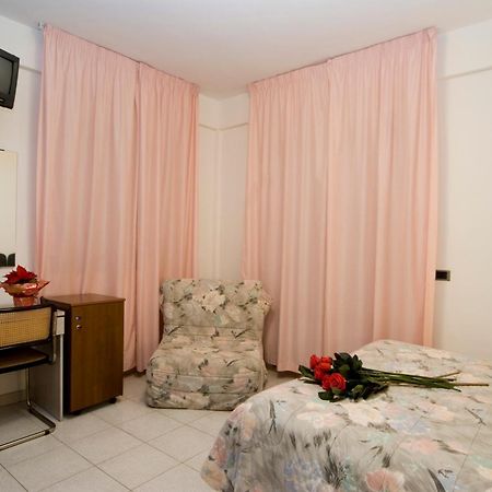 Hotel Il Quadrifoglio Cascia Eksteriør billede